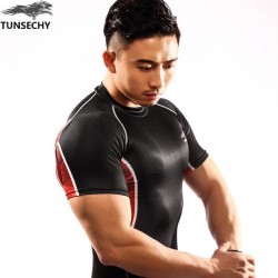 fitness compression shirt 