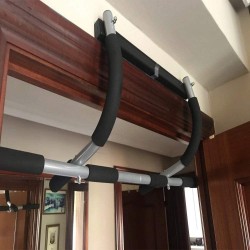 door pull up bars