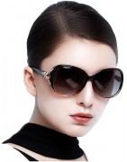 Fashion sunglasses for women. The latest fashion bags and all the fashion accessories for all occasions UK shop